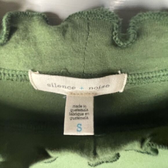 silence + noise Army Green Top with Ruffled Hem - Picture 9 of 9